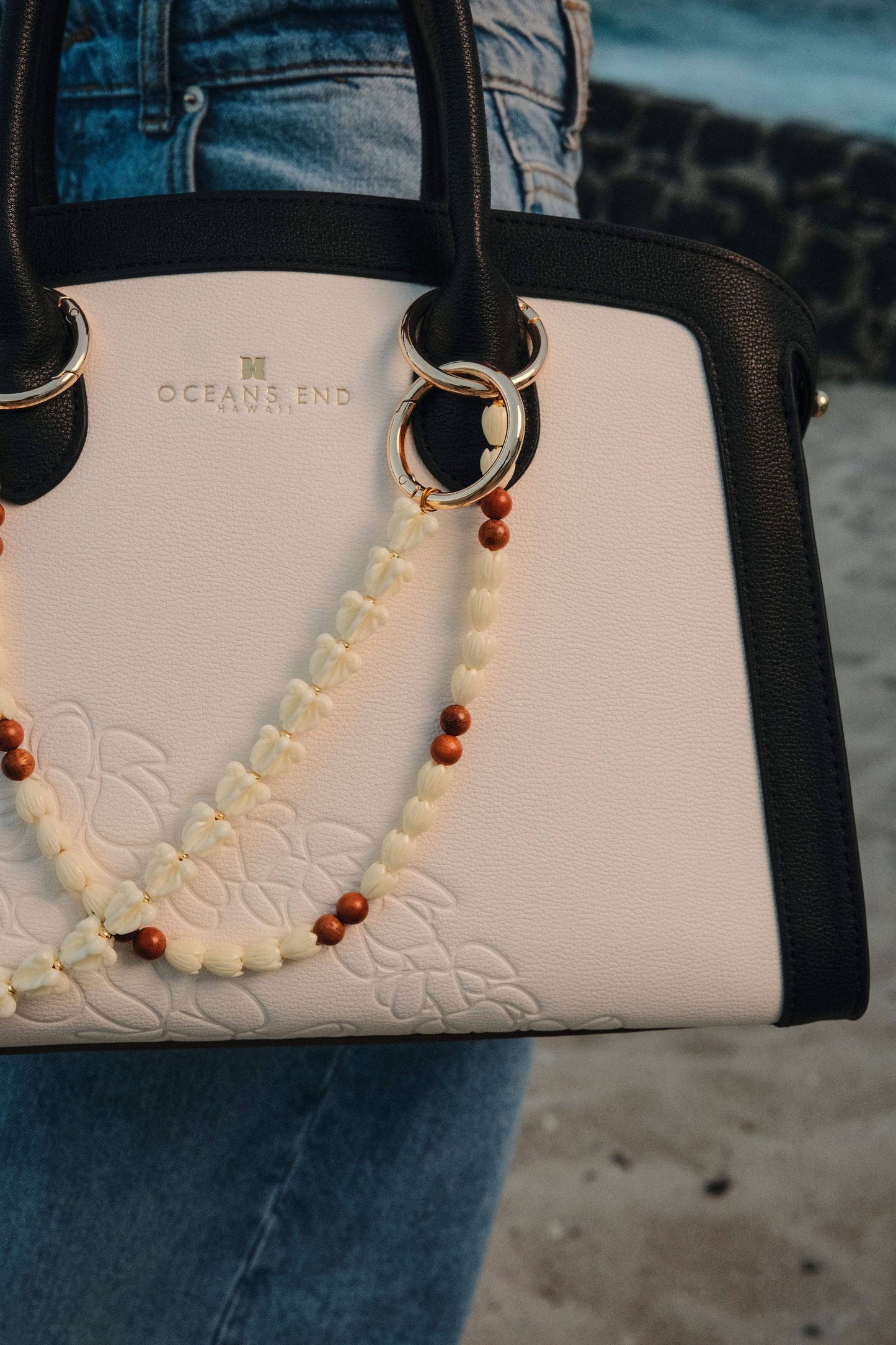 Lei Adornment Accessory