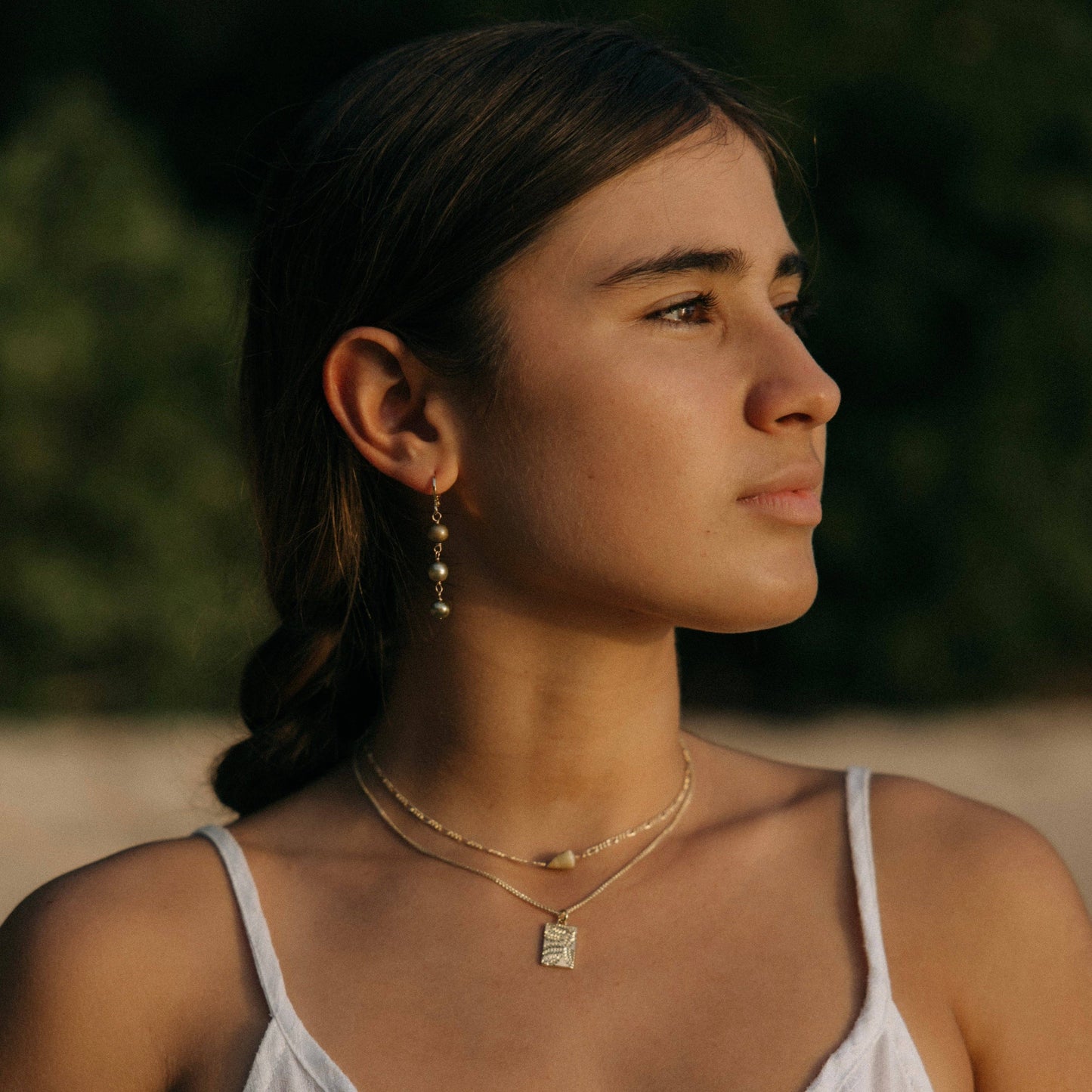 Horizontal Cone Shell Figaro Chain Necklace