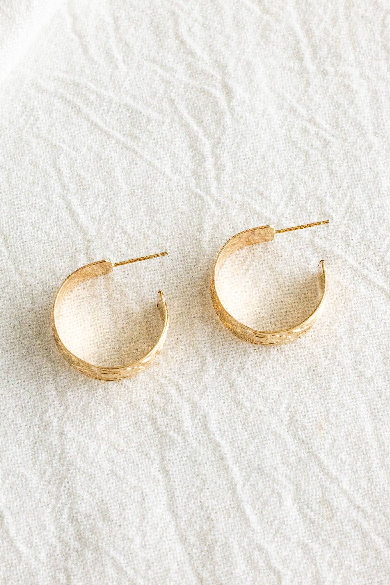Wispy Chunky Hoops