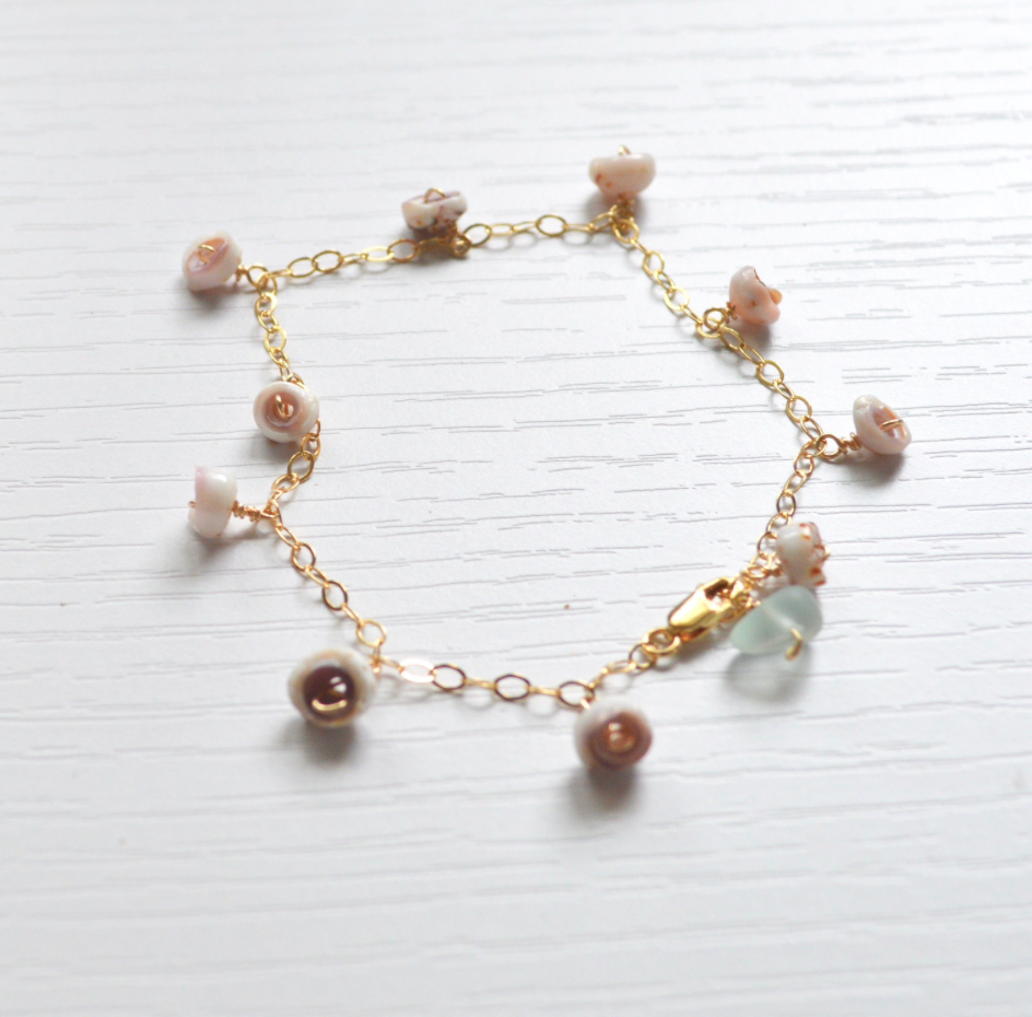 Puka Shell Chain Bracelet