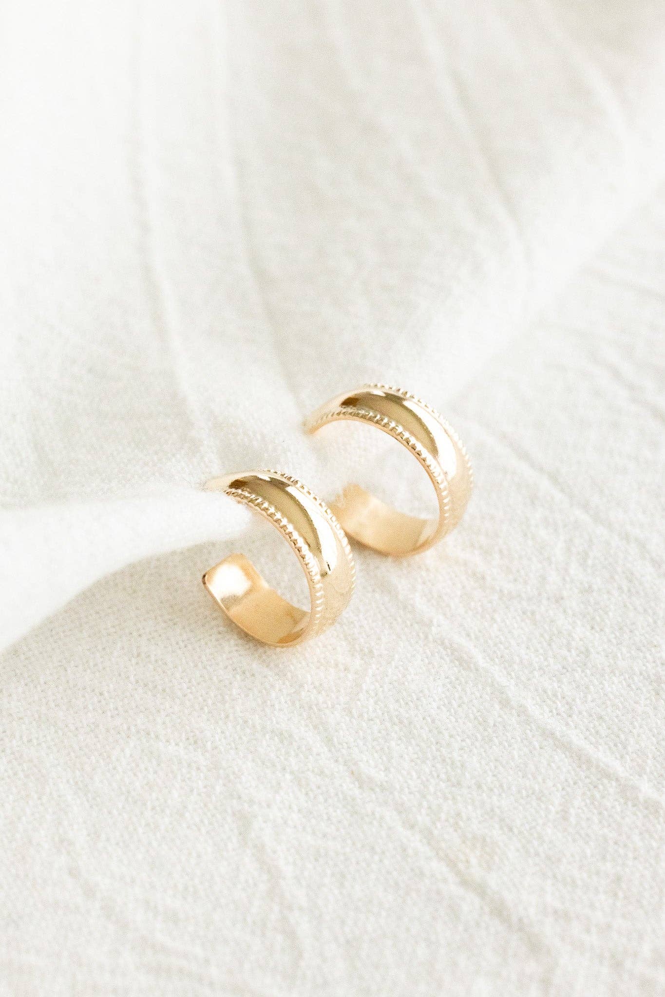 Mini Isla Chunky Hoops