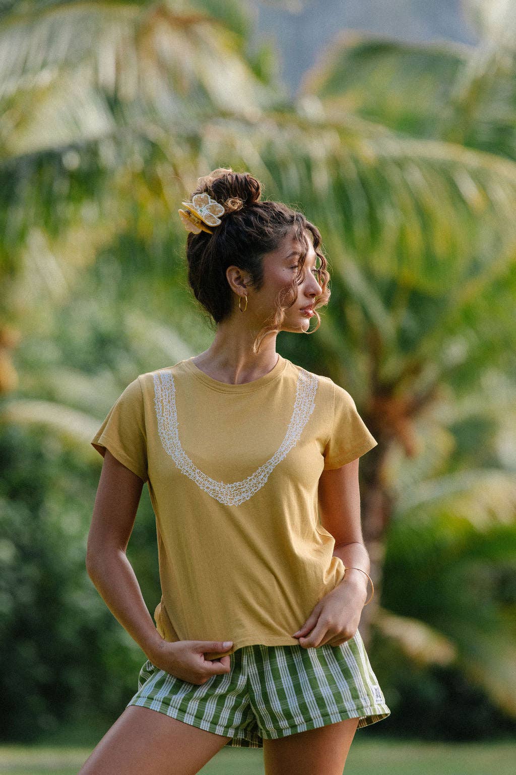 Lei Pikake Tee - Meli