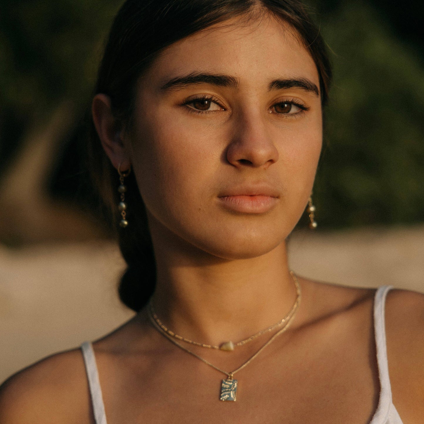Horizontal Cone Shell Figaro Chain Necklace