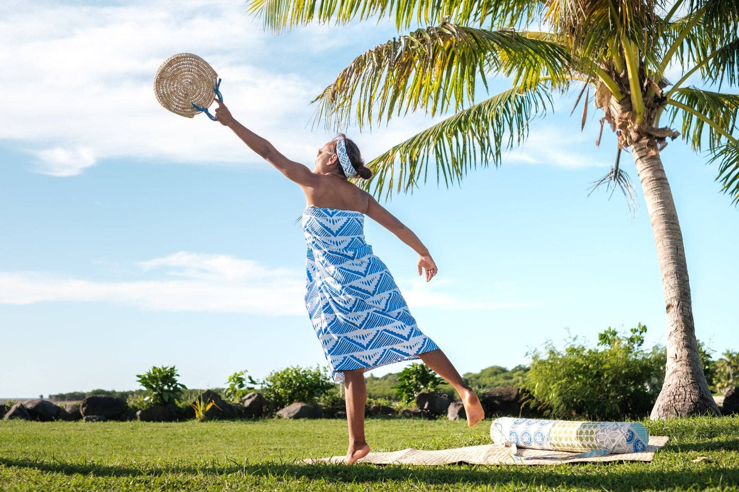 Ato Taitai Round Handbag