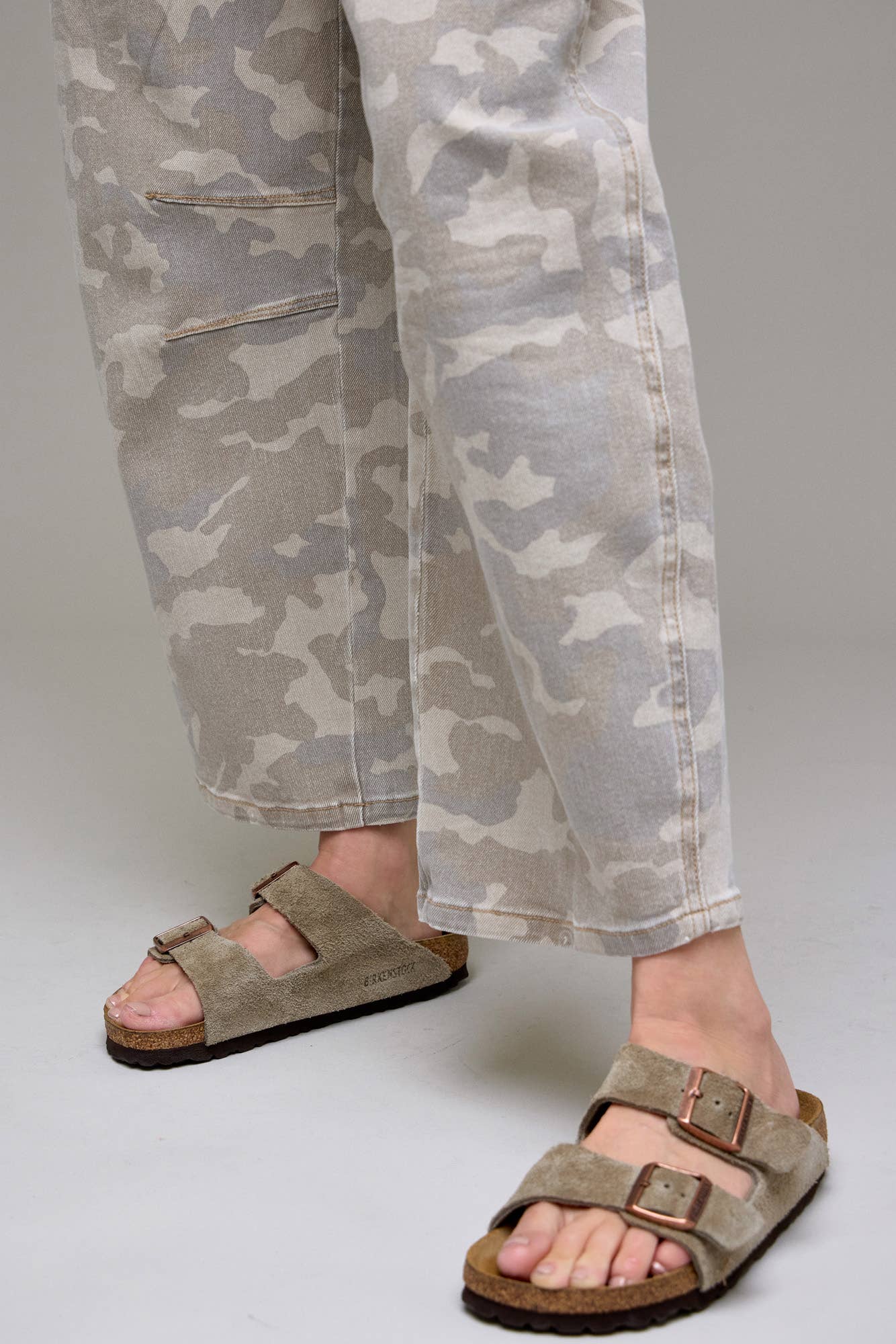 Tan Camo Cropped Barrel Jean