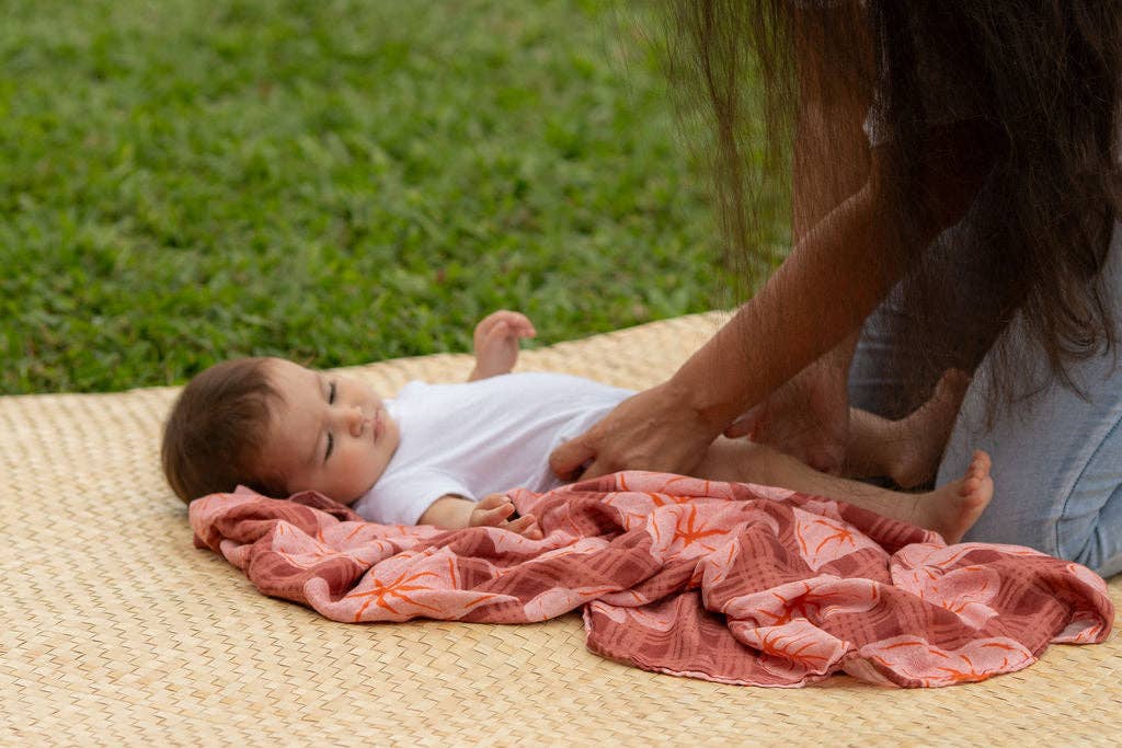 Pink Palaka Kalo Kapa Moe - Hawaiian Bamboo Swaddle