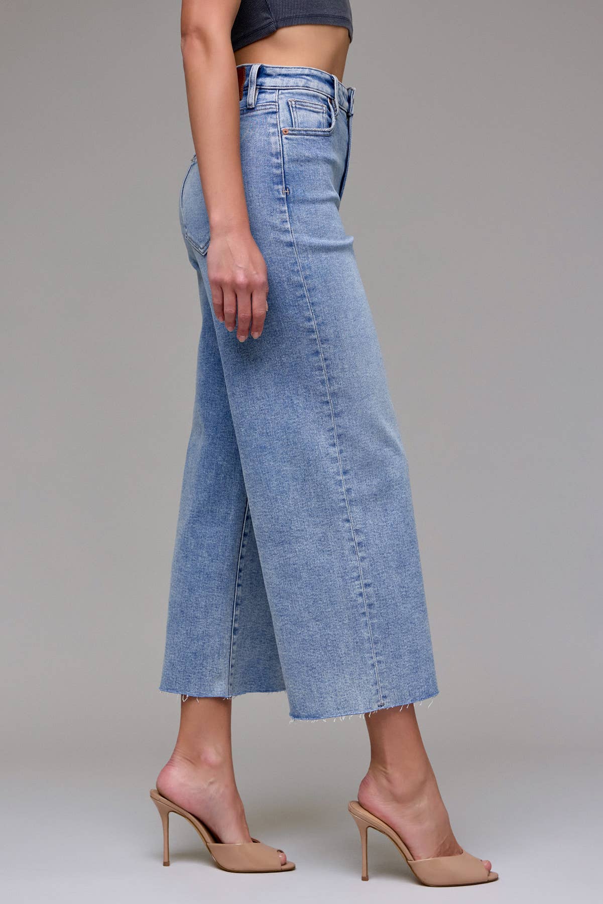 Cropped Wide leg Pants