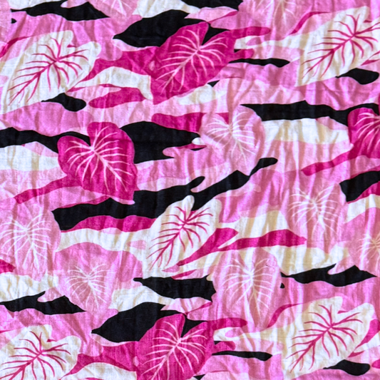 Pink Camo Kalo Kapa Moe - Hawaiian Bamboo Swaddle