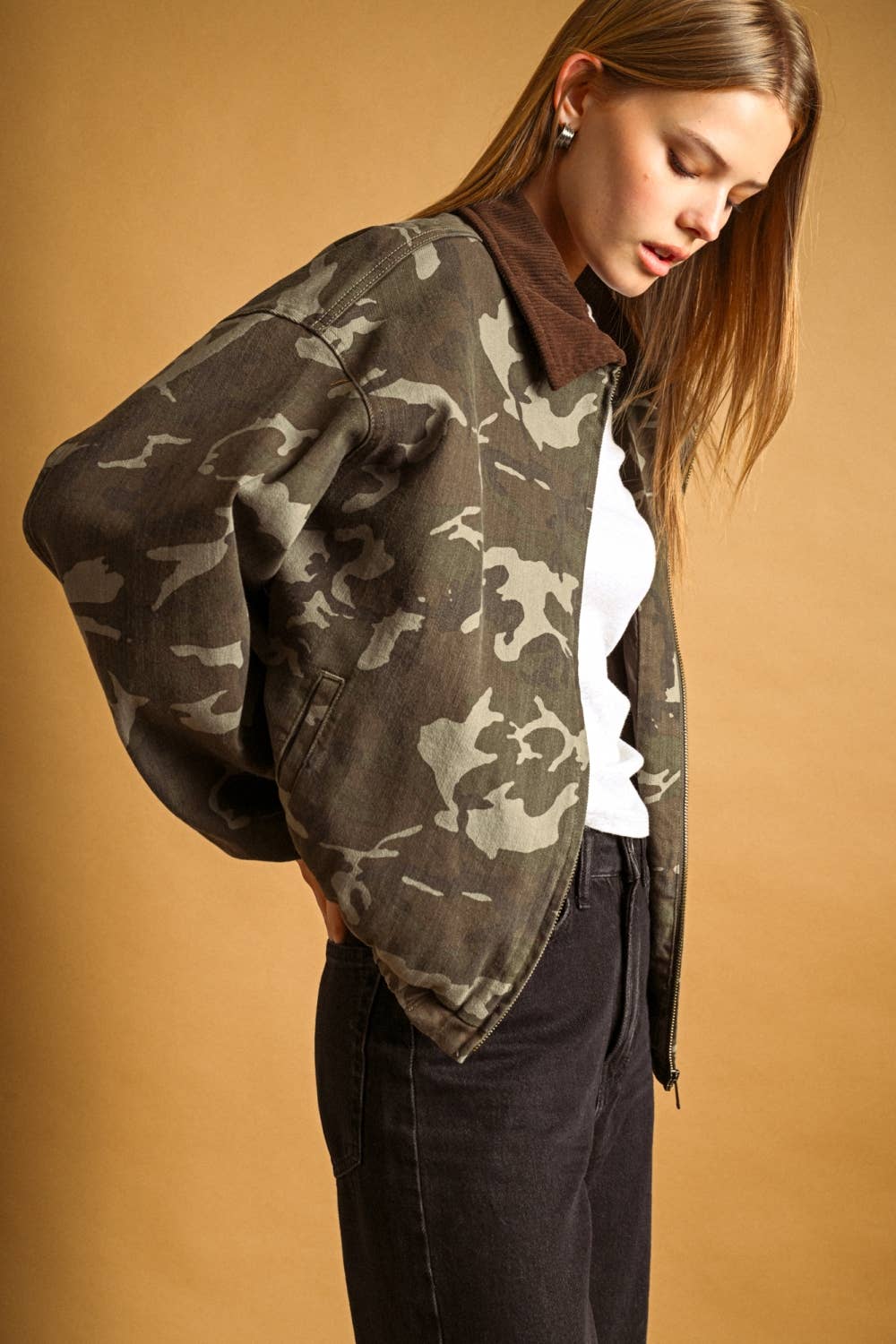 CAMOUFLAGE BOMBER JACKET