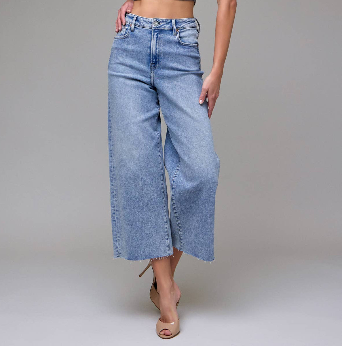 Cropped Wide leg Pants