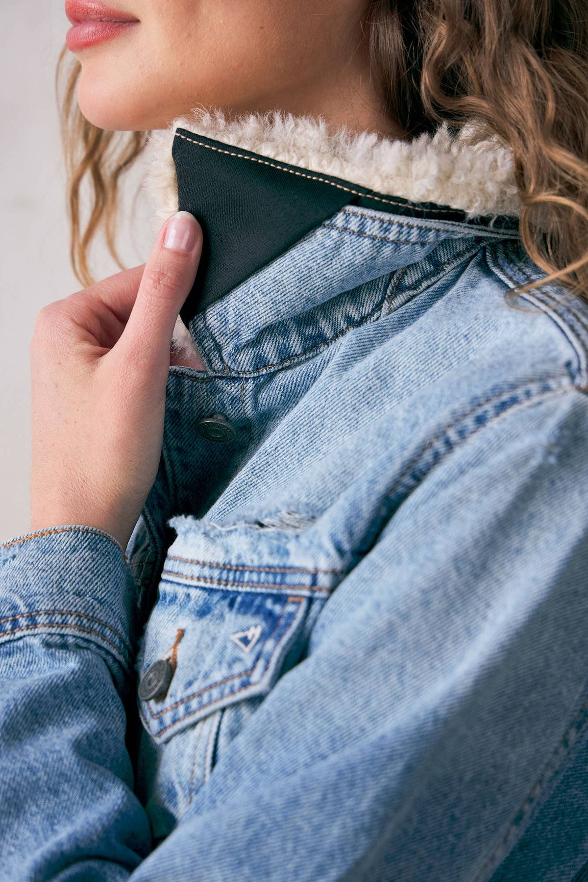 BASIC JACKET WITH FUR COLLAR