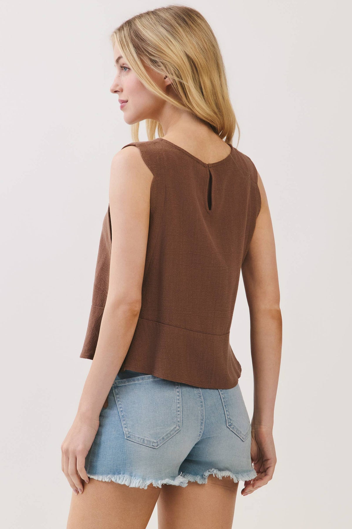 ROUND NECK SIDE TIE SLEEVELESS TOP - VJT300128
