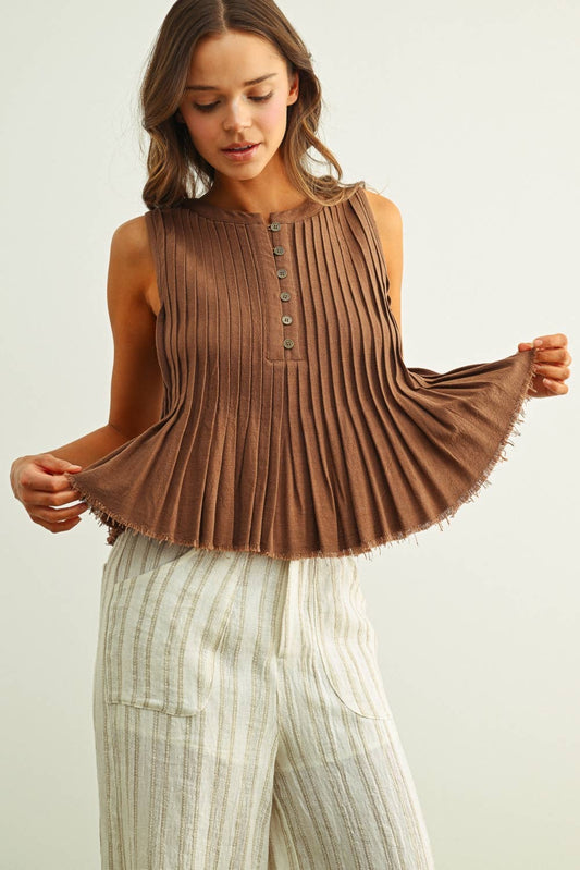 BUTTON FRONT SLEEVELESS TOP