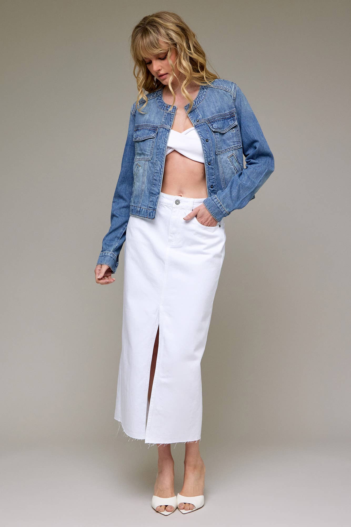 Medium Light Collarless Trucker Jacket