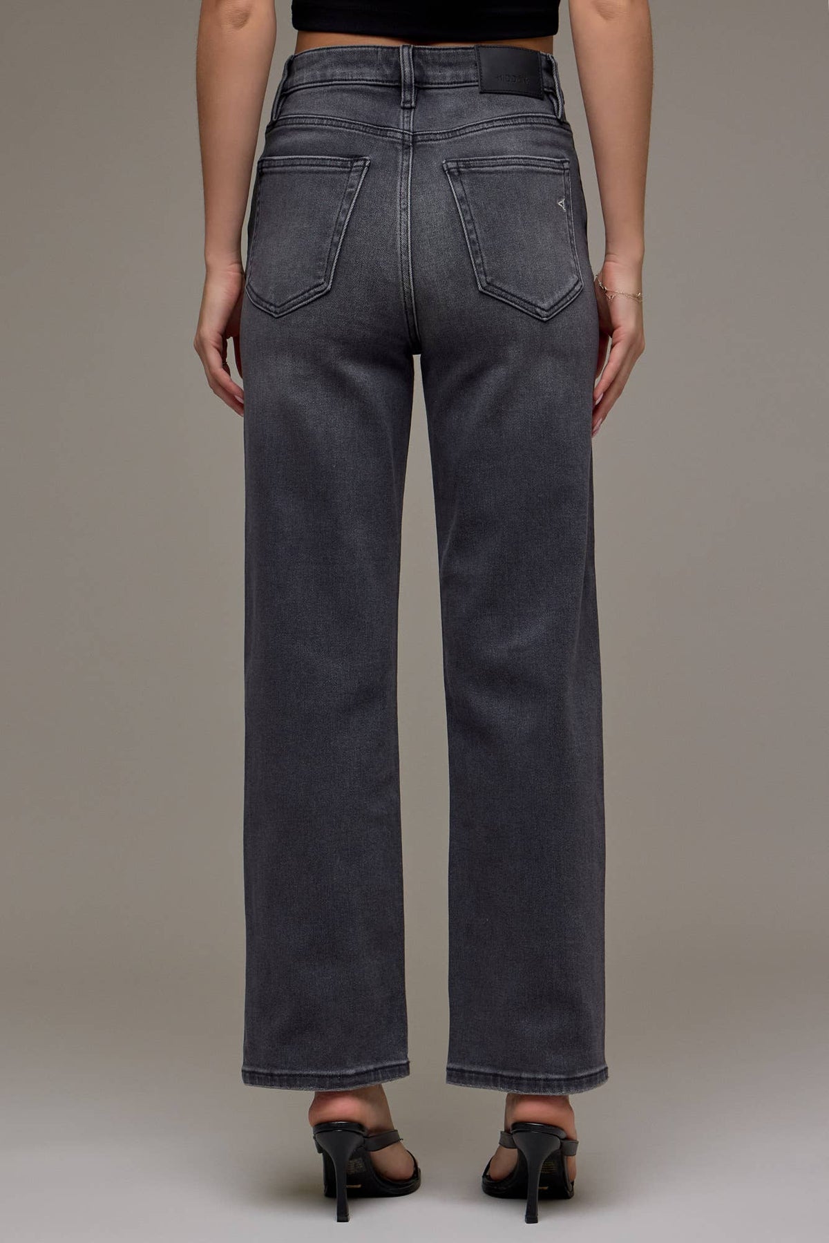 Charcoal Wash Clean Stretch 28" Inseam Wide Straight