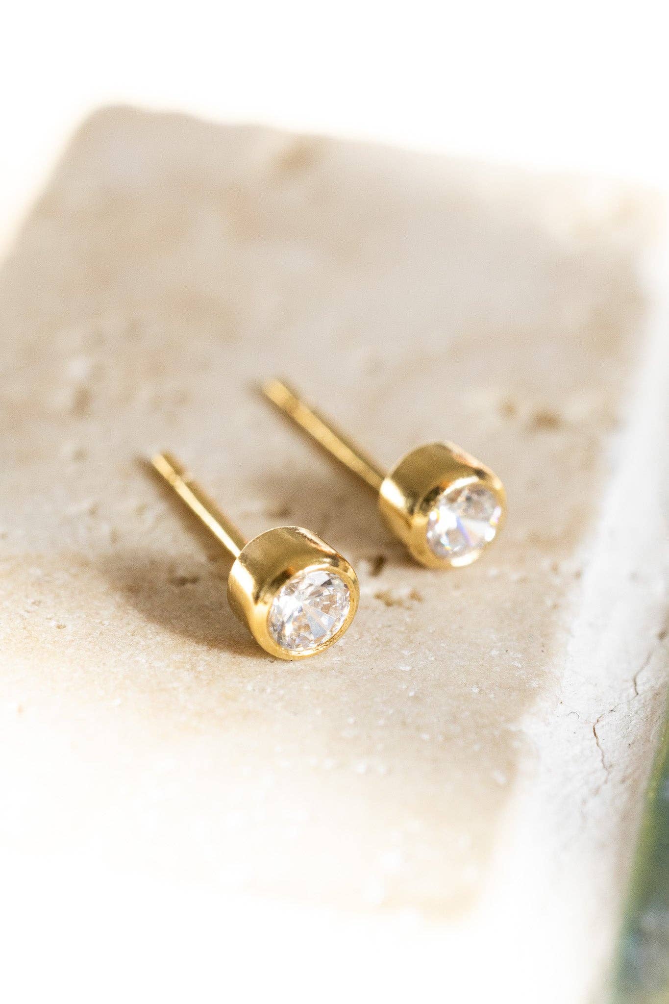 Mara Studs