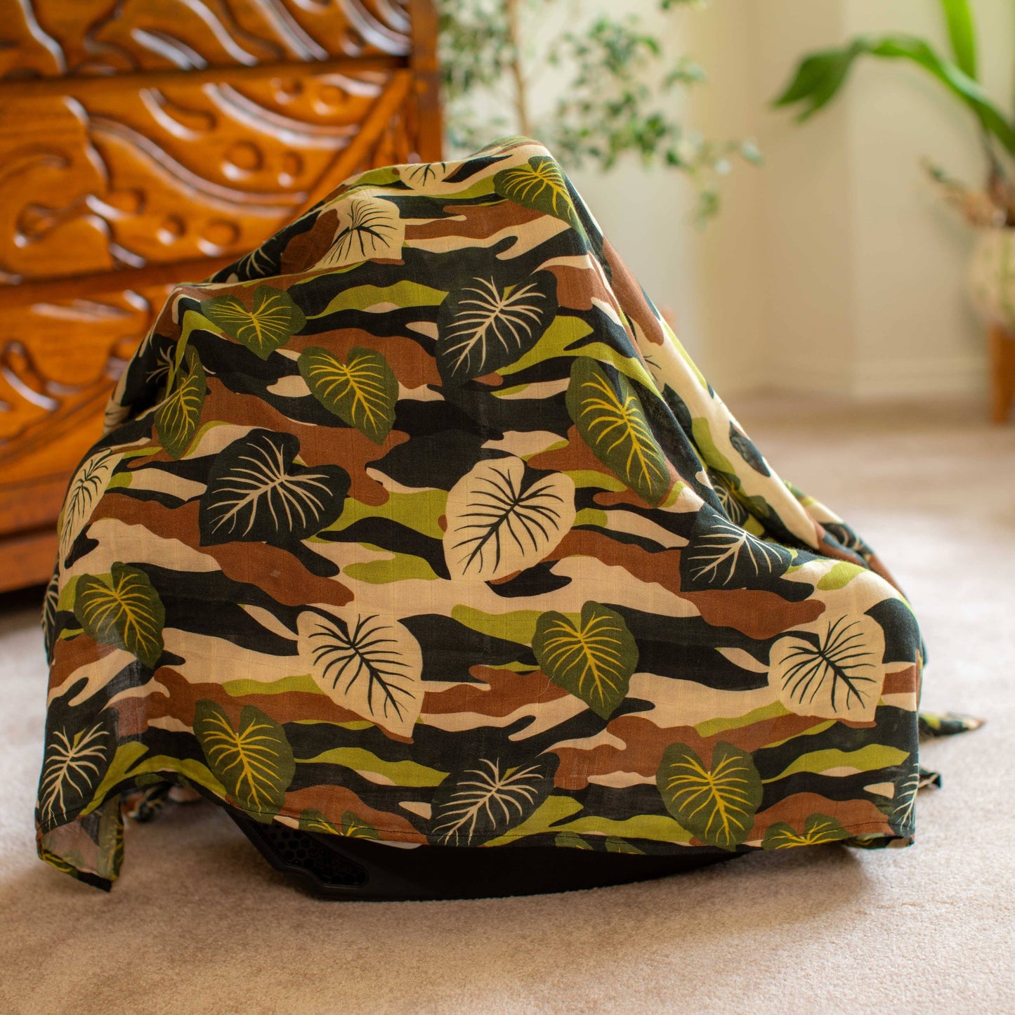 Green Camo Kalo Kapa Moe - Hawaiian Bamboo Swaddle